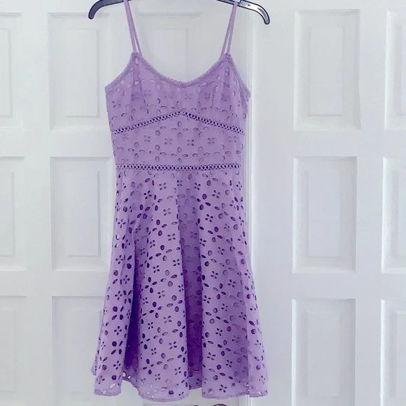 VENUS Dress. Size 2 - Picture 1 of 5